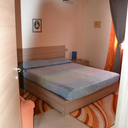 Casa Del Tramonto Pistis Arbus